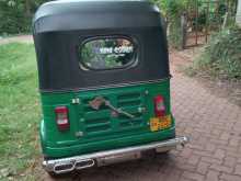 https://riyasewana.com/uploads/bajaj-re-91650494052.jpg