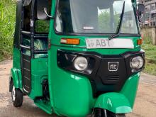 Bajaj RE 2019 Three Wheel