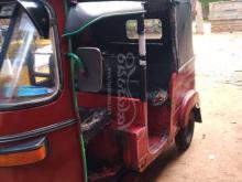 https://riyasewana.com/uploads/bajaj-re-970941446390.jpg