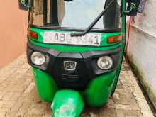 Bajaj RE 2017 Three Wheel