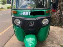 Bajaj RE 2019 Three Wheel