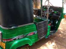 https://riyasewana.com/uploads/bajaj-re-four-14628114383.jpg