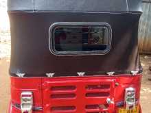 https://riyasewana.com/uploads/bajaj-re-four-201902514322.jpg