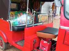 https://riyasewana.com/uploads/bajaj-re-four-201902514683.jpg