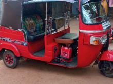 https://riyasewana.com/uploads/bajaj-re-four-211725066216.jpg