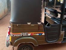 https://riyasewana.com/uploads/bajaj-re-four-31642166114.jpg