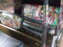 https://riyasewana.com/uploads/bajaj-re-four-31642166936.jpg