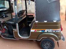 https://riyasewana.com/uploads/bajaj-re-four-5746576814.jpg