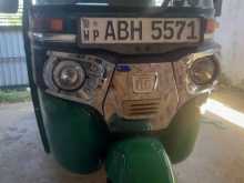 Bajaj RE 2016 Three Wheel