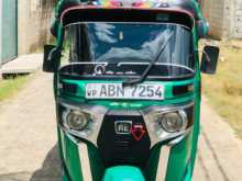 Bajaj RE 2016 Three Wheel