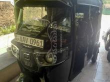Bajaj RE 2015 Three Wheel