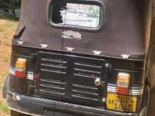 https://riyasewana.com/uploads/bajaj-re150-1987-315450712532.jpg