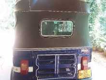 https://riyasewana.com/uploads/bajaj-re175-151027104612.jpg