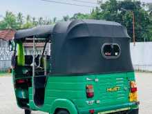 https://riyasewana.com/uploads/bajaj-re175-2009-2411365612884.jpg