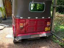https://riyasewana.com/uploads/bajaj-re175-2010-212435112554.jpg