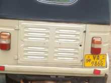 https://riyasewana.com/uploads/bajaj-re175-2010-236025812402.jpg