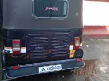 https://riyasewana.com/uploads/bajaj-re175-2010-413162712082.jpg