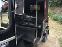 https://riyasewana.com/uploads/bajaj-re175-41025494144.jpg