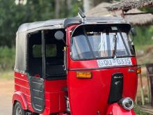 https://riyasewana.com/uploads/bajaj-re175-41237536535.jpg