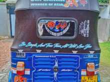 https://riyasewana.com/uploads/bajaj-re175-71941384842.jpg