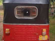 https://riyasewana.com/uploads/bajaj-re2-20838354723.jpg
