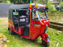 https://riyasewana.com/uploads/bajaj-re2-61517206364.jpg