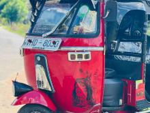 https://riyasewana.com/uploads/bajaj-re2-stroke-71340066606.jpg