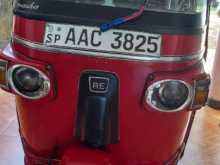 Bajaj RE 205 2012 Three Wheel