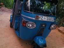 Bajaj RE 205 2012 Three Wheel