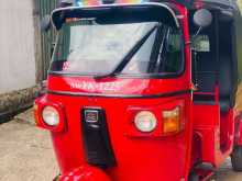 Bajaj RE 205 2011 Three Wheel