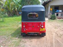 https://riyasewana.com/uploads/bajaj-re205-111406026036.jpg