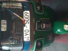 Bajaj RE 205 2011 Three Wheel