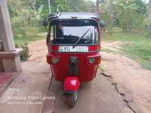 Bajaj RE 205 2011 Three Wheel