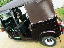 https://riyasewana.com/uploads/bajaj-re205-119355724703.jpg