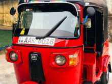 Bajaj RE 205 2013 Three Wheel