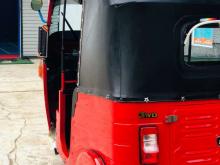 https://riyasewana.com/uploads/bajaj-re205-121240426834.jpg