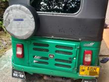 https://riyasewana.com/uploads/bajaj-re205-122028036946.jpg