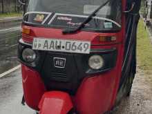 Bajaj RE 205 2014 Three Wheel