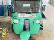 Bajaj RE 205 2012 Three Wheel