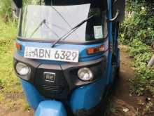 Bajaj RE 205 2016 Three Wheel