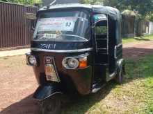 Bajaj RE 205 2011 Three Wheel