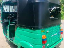 https://riyasewana.com/uploads/bajaj-re205-13947186524.jpg