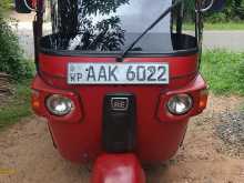 Bajaj RE 205 2013 Three Wheel