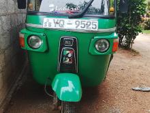 Bajaj RE 205 2011 Three Wheel