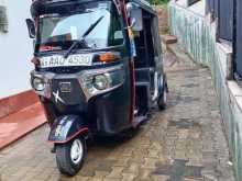 Bajaj RE 205 2014 Three Wheel