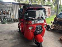 Bajaj RE 205 2019 Three Wheel