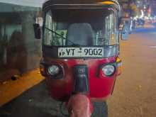 Bajaj RE 205 2011 Three Wheel