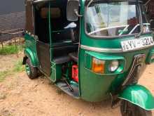 https://riyasewana.com/uploads/bajaj-re205-1821234492.jpg
