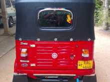 https://riyasewana.com/uploads/bajaj-re205-18852474142.jpg