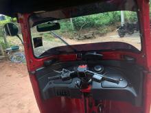 https://riyasewana.com/uploads/bajaj-re205-18908126335.jpg